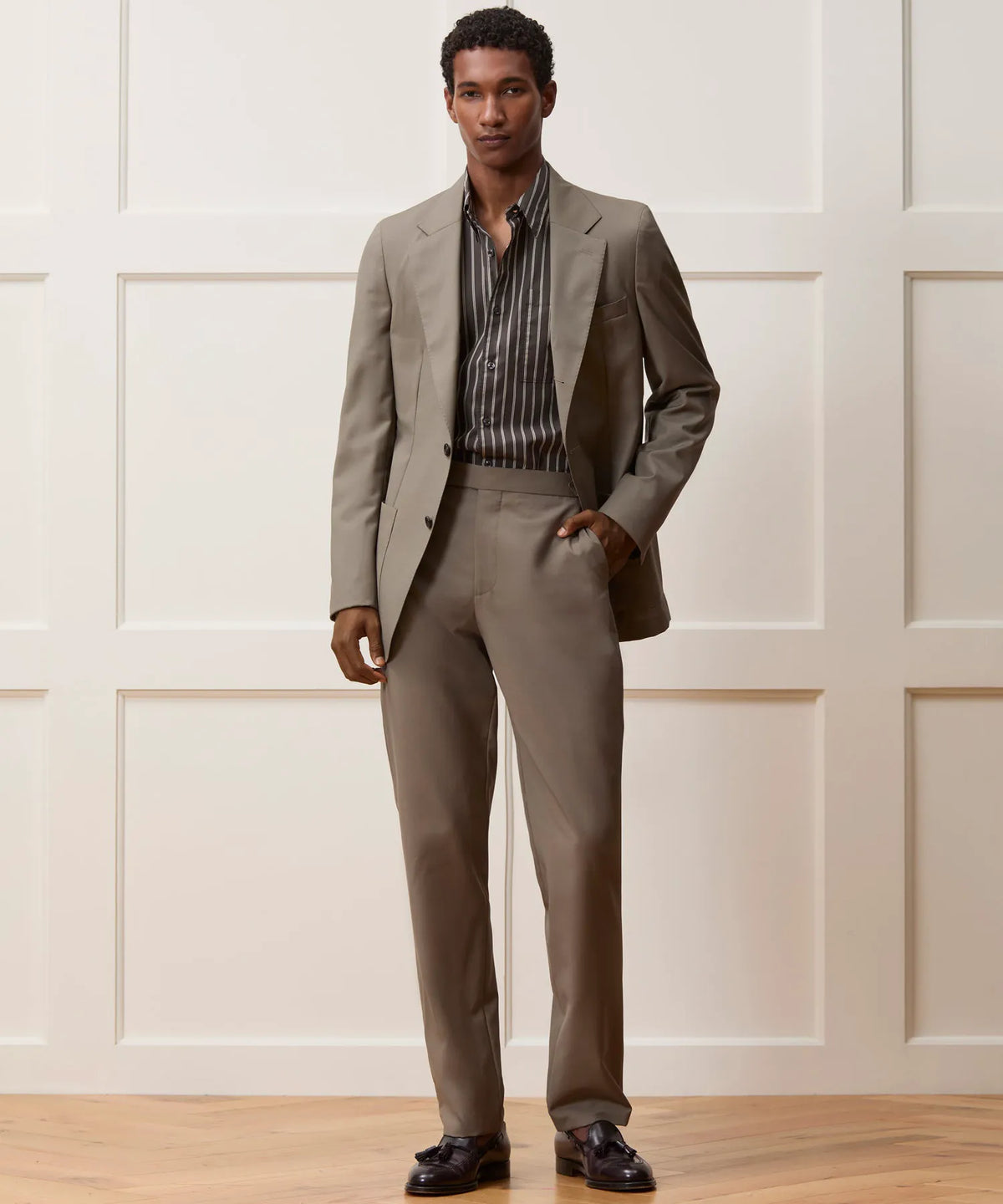 Taupe